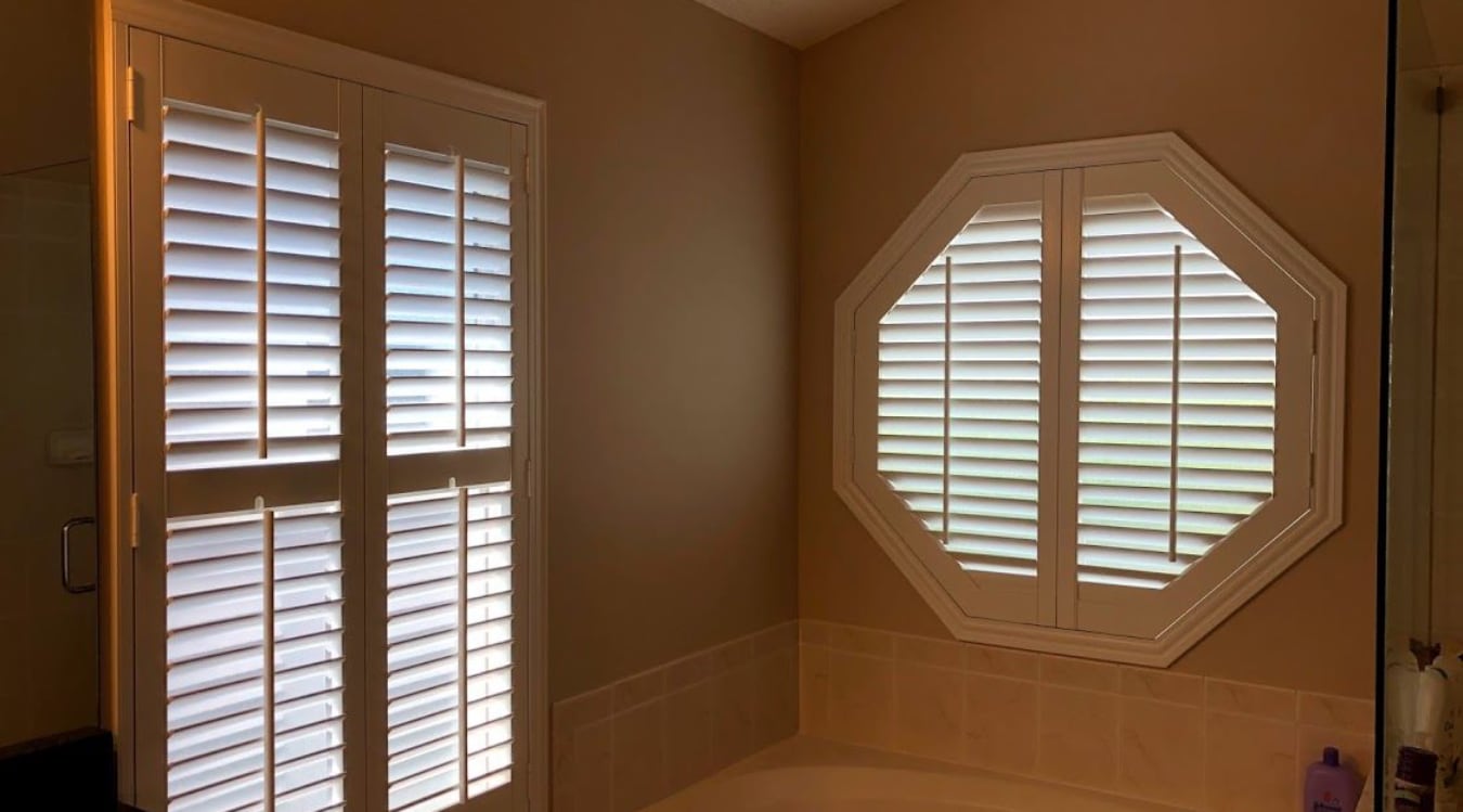 Octagon window in a San Jose bathroom